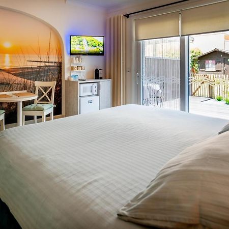 Vikingen Bed and Breakfast Westende-Bad Exteriör bild